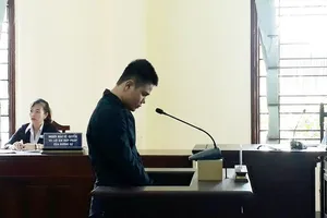 Bỏ nhà theo người yêu, bé gái 13 tuổi bị xâm hại