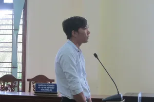 Sinh viên trộm tiền bạn... làm từ thiện