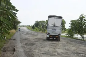 Cần Thơ: TNGT tăng, đường sá thiếu tiền duy tu sửa chữa
