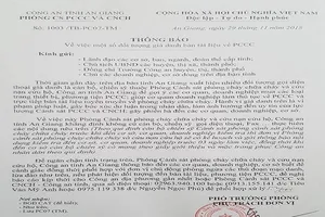 Giả Cảnh sát PCCC đi bán tài liệu