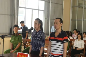 Hoãn xử cựu nữ nhà báo vòi 700 triệu để gỡ bài