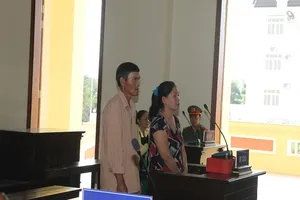 'Siêu trộm' câu kết xe ôm chuyên đi móc túi ở chợ