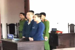 Hai anh em đâm nhau, kẻ chết người vào tù 