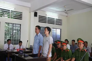 Đang xử 2 cựu công an đánh chết người vi phạm 