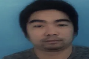 Nhóm người thuê hàng chục ô tô mang bán ở Campuchia 