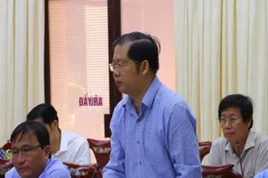 4 khách Vũ Hán đến Cần Thơ du lịch chưa muốn về vì sợ dịch