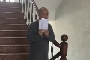 6 năm tù cho người hiếp dâm bé gái 14 tuổi