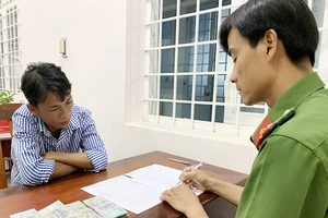 Trộm hơn 200 triệu đồng về giấu ở chuồng gà cũng không thoát