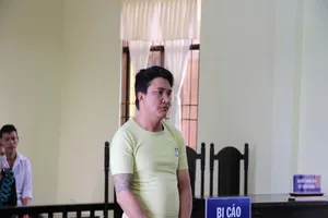 Hoãn xử vụ 'cướp xuyên không'