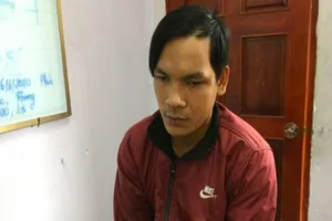 Làm 'chuyện người lớn' với người yêu nhí bị gia đình phát hiện