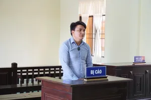 Chưa tuyên án, tòa quay lại tranh luận vụ 'Cướp xuyên không'