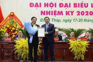 Bộ Chính trị công bố quyết định công tác cán bộ tại Đồng Tháp