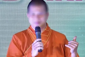 Bắt nguyên giám đốc Trung tâm Cô nhi viện ở Vĩnh Long