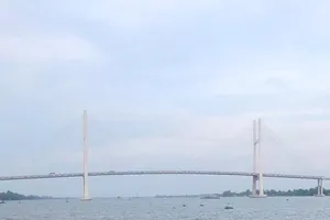 Nam sinh lớp 11 mất tích nghi tự tử ở cầu Cao Lãnh