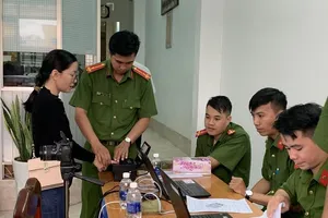 Cần Thơ: Cấp căn cước công dân có gắn chip cho phóng viên