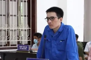 Cán bộ tín dụng lừa 34 tỉ lãnh 19 năm tù