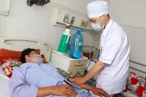 45 phút hồi sức tích cực cứu người bị điện giật ngưng tim