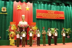 Bộ Công an khen thưởng Công an An Giang vụ triệt phá lô đề trăm tỉ