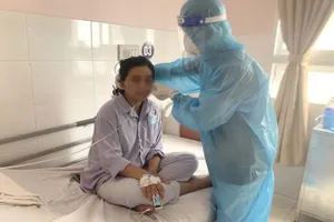Cần Thơ: Chạy đua từng phút cứu sản phụ nhiễm COVID-19