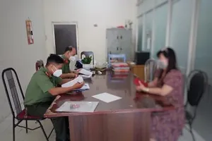 Xử phạt 1 phụ nữ comment vu khống Công an Cần Thơ