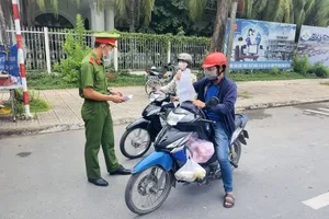 Giám đốc Công an Cần Thơ nói về việc cấp giấy đi đường