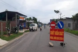 Vĩnh Long: Người dân được di chuyển liên vùng xanh 