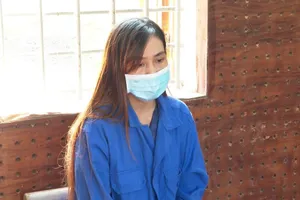 Ghen tuông, 1 phụ nữ tạt xăng đốt chết người yêu