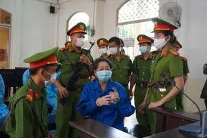 Tuyên án bà trùm buôn lậu Mười Tường