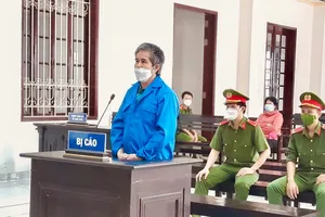 Bị truy nã, lấy tên giả tiếp tục đi trộm sà lan