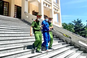 Tòa phạt tù chung thân kẻ đạp chết bé trai mới hơn 1 tuổi