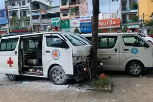 Thông tin về việc xe cấp cứu bị người nghi ngáo đá 'cướp lái' làm náo loạn TP Cần Thơ