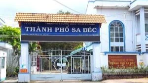 Đồng Tháp thông tin về việc 9 học sinh bị "giam"giấy báo dự thi tốt nghiệp do nợ tiền học kèm, ôn thi 