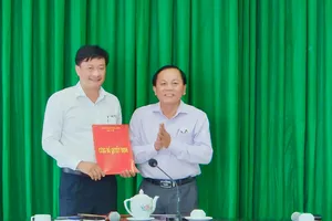  Bệnh viện đa khoa tỉnh Vĩnh Long có giám đốc mới