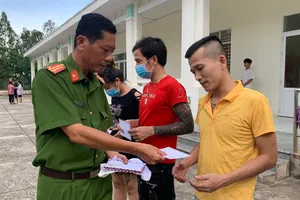 40 người tháo chạy từ casino ở Campuchia được trở về nhà