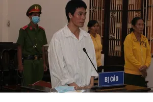 Người tưới xăng đốt nhà nhằm hại cả gia đình vợ bị phạt 16 năm tù