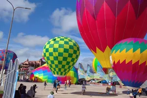 Dịp 2-9 về An Giang xem lễ hội khinh khí cầu đầu tiên ở miền Tây