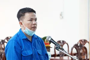 Nhân viên bảo hiểm lừa mẹ của bạn để chiếm đoạt 835 triệu đồng