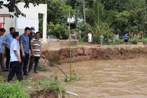 Đồng Tháp: Điều chỉnh đất chuyên dùng thành đất ở để di dời dân vùng sạt lở