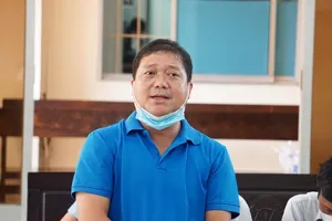 Cán bộ thuế nói về việc chia phần trăm vụ mua bán trái phép hóa đơn 