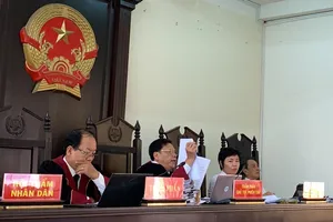 Xét xử 2 cán bộ thuế ở An Giang: Tòa nêu bất cập trong xác định thuế thu nhập doanh nghiệp