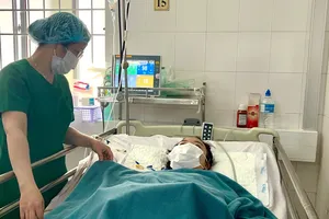 Báo động đỏ cứu bệnh nhân bị tai nạn giao thông nguy kịch