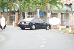 Cựu thiếu tá Trại tạm giam bị khởi tố vì cho bị can sử dụng điện thoại