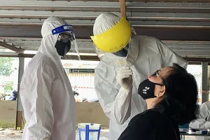 CDC Cần Thơ lên tiếng về lấy mẫu xét nghiệm COVID-19 trong cộng đồng