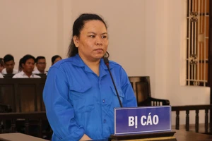 Lừa hơn 600 triệu đồng để đặt cược trên mạng, vay tiền online