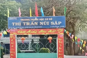 Ăn kẹo không rõ nguồn gốc, 15 học sinh ở An Giang nhập viện