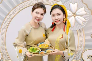 Độc đáo với bộ sưu tập áo dài mỳ Quảng