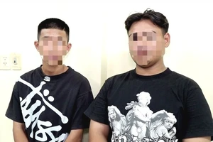 Vô cớ bị chém khi đang chạy xe ngoài đường