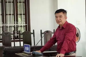 Tuyên án tù treo cựu giám đốc Bệnh viện đa khoa tỉnh Vĩnh Long vụ Việt Á