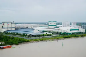 Kinh tế Vĩnh Long tăng đều cả 3 khu vực 