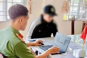Đồng Tháp: Củng cố hồ sơ xử lý thanh niên đăng sai sự thật về Quốc kỳ Việt Nam